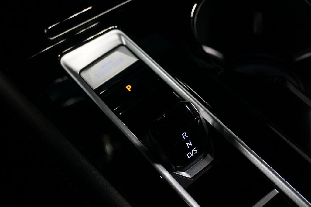 new 2025 Volkswagen Atlas Cross Sport car, priced at $41,187