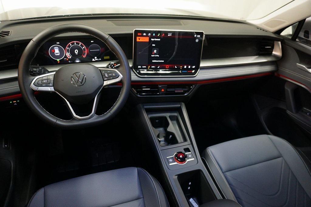 new 2025 Volkswagen Tiguan car, priced at $35,270