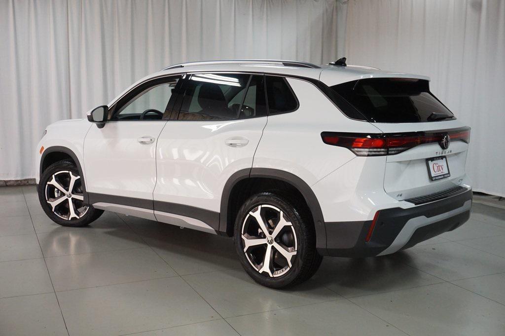 new 2025 Volkswagen Tiguan car, priced at $35,270