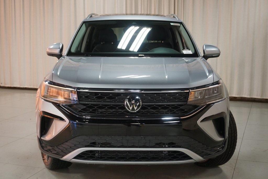new 2024 Volkswagen Taos car, priced at $31,055