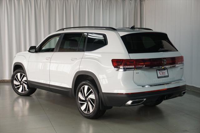 new 2025 Volkswagen Atlas car, priced at $44,621