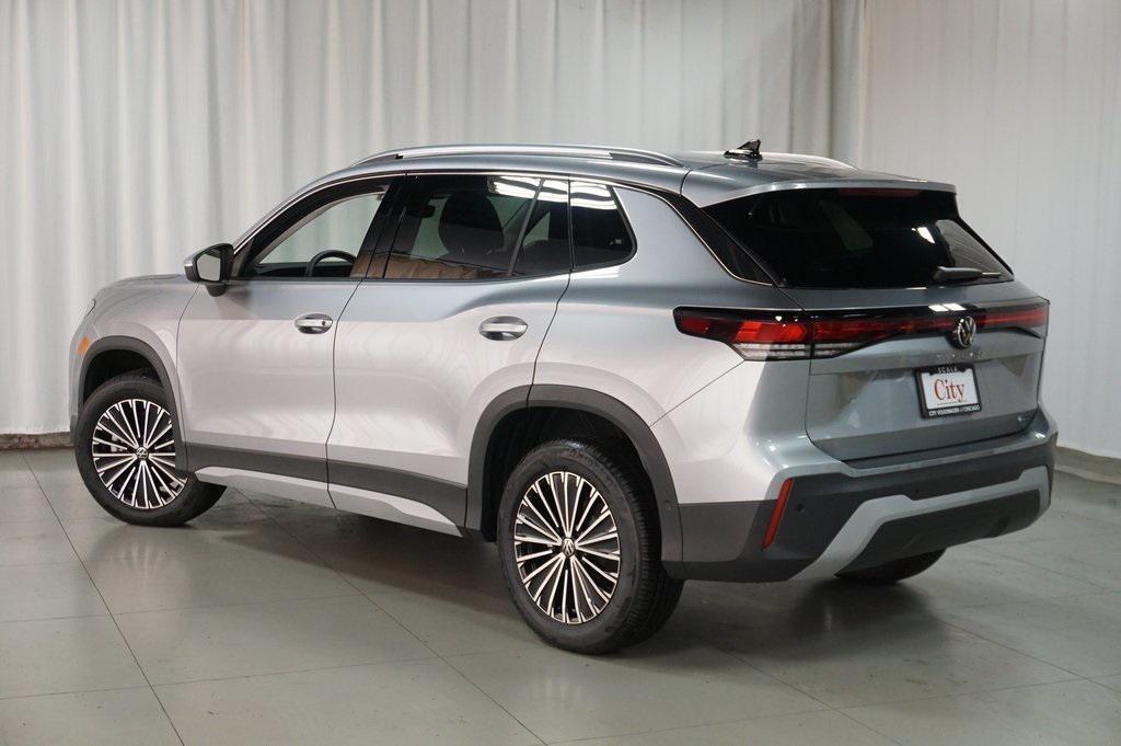 new 2025 Volkswagen Tiguan car, priced at $30,725