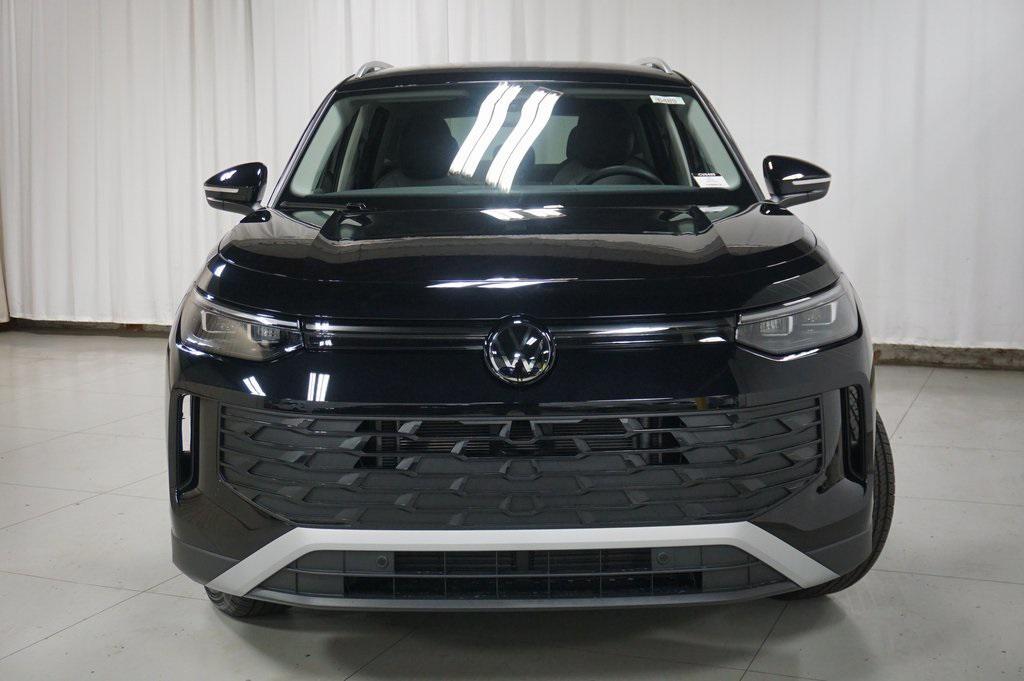 new 2025 Volkswagen Tiguan car, priced at $29,703