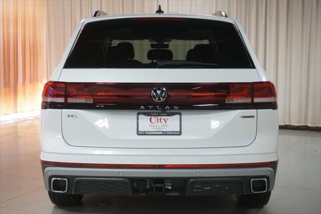 new 2024 Volkswagen Atlas car, priced at $46,878