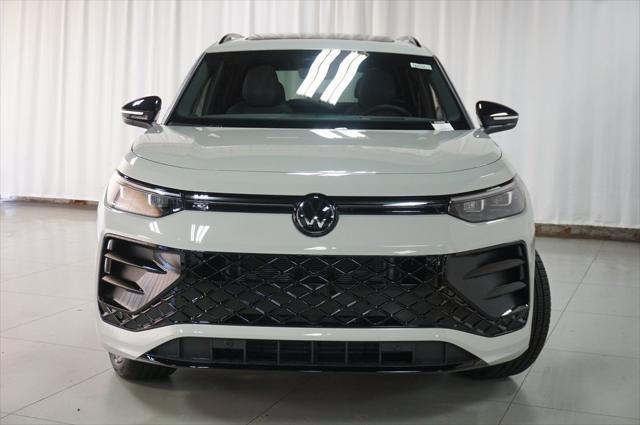 new 2025 Volkswagen Tiguan car, priced at $37,311