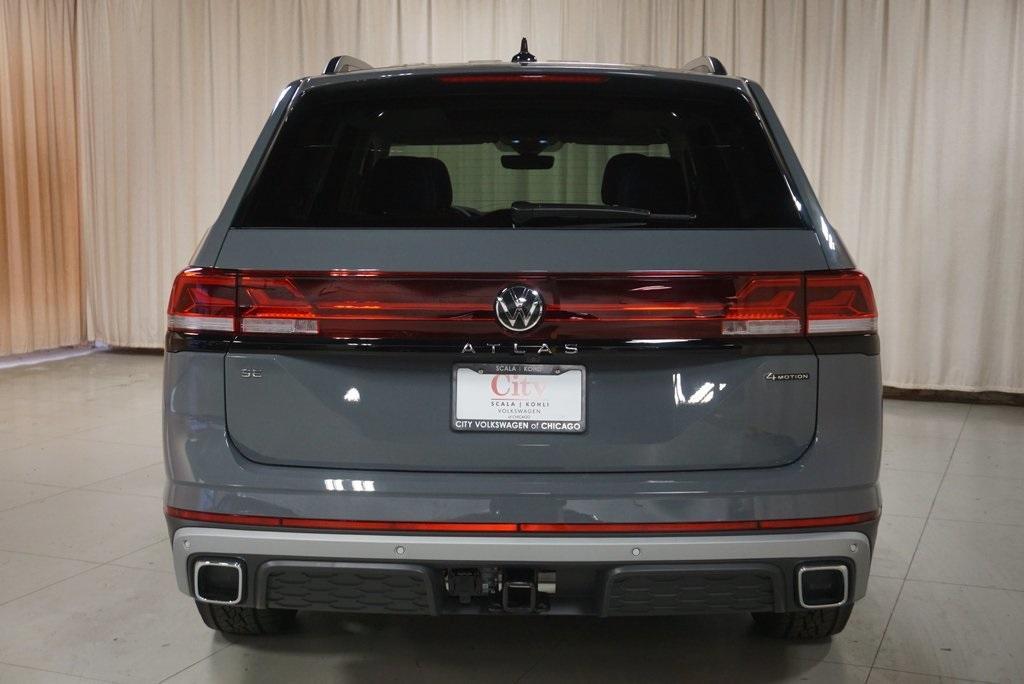 new 2024 Volkswagen Atlas car, priced at $46,320