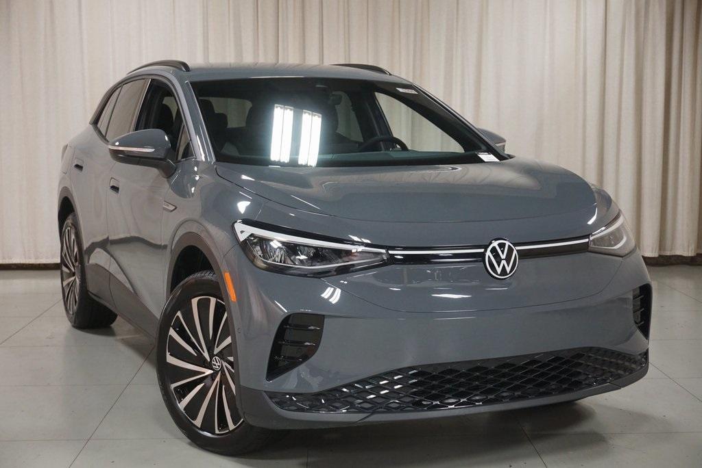 new 2024 Volkswagen ID.4 car, priced at $42,113