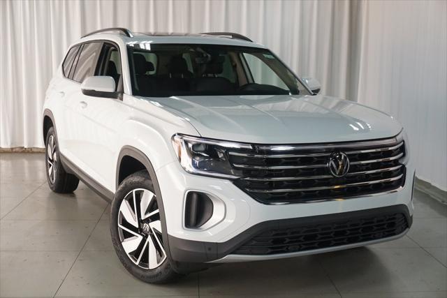 new 2025 Volkswagen Atlas car, priced at $43,963