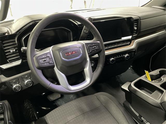 new 2026 GMC Sierra 1500 car, priced at $53,250