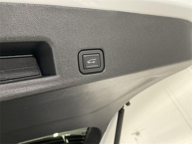 used 2025 GMC Acadia car, priced at $38,397