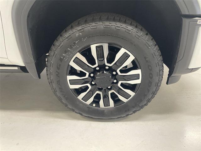 used 2025 GMC Sierra 2500 car, priced at $71,899