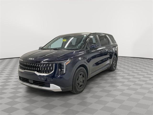 used 2025 Kia Carnival car, priced at $35,997