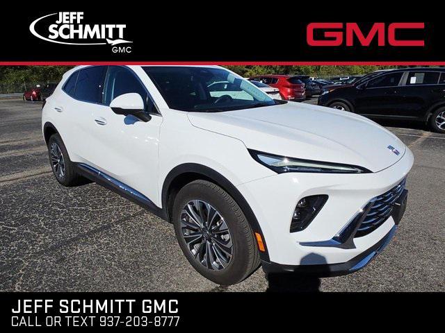 used 2025 Buick Envision car, priced at $29,897