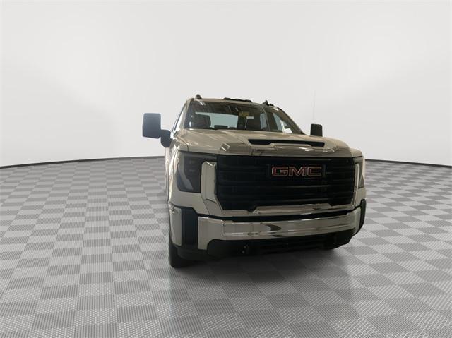 used 2024 GMC Sierra 2500 car, priced at $49,000