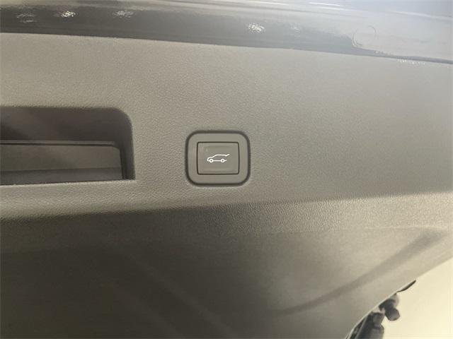 new 2025 GMC Acadia car, priced at $60,000