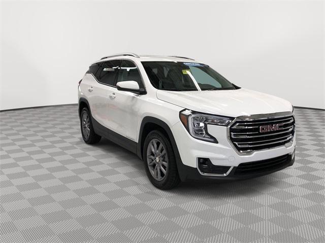 used 2023 GMC Terrain car, priced at $27,887