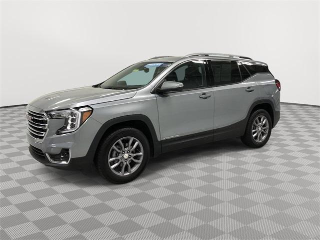 used 2024 GMC Terrain car, priced at $33,000