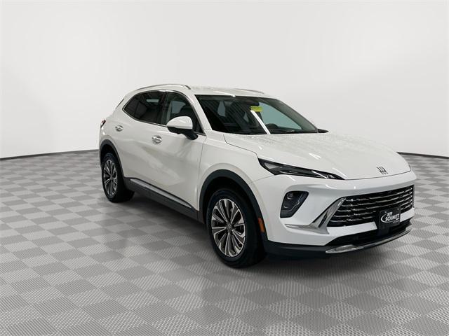 used 2025 Buick Envision car, priced at $29,797