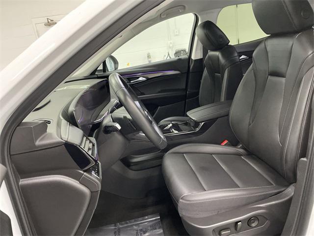 used 2025 Buick Envision car, priced at $29,797