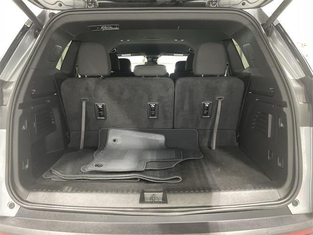 used 2025 GMC Acadia car, priced at $38,397
