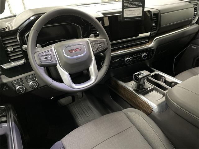 new 2025 GMC Sierra 1500 car, priced at $64,550