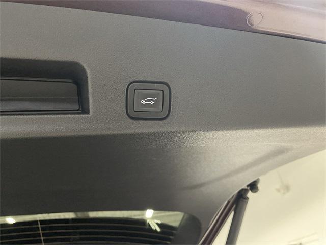 used 2025 GMC Acadia car, priced at $39,997