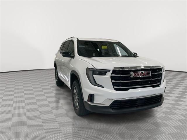 used 2025 GMC Acadia car, priced at $38,397