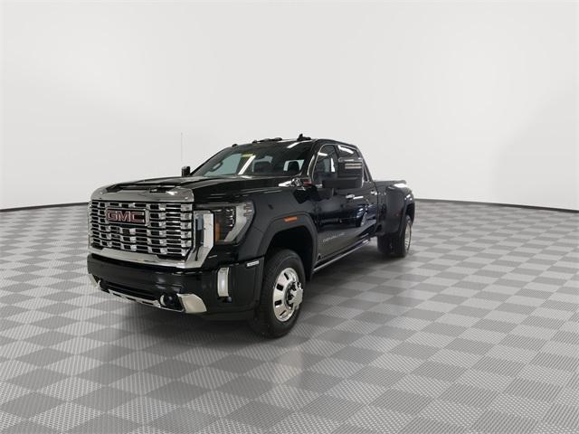 new 2025 GMC Sierra 3500 car, priced at $92,000