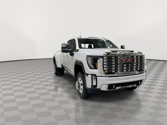 new 2026 GMC Sierra 3500 car, priced at $92,000