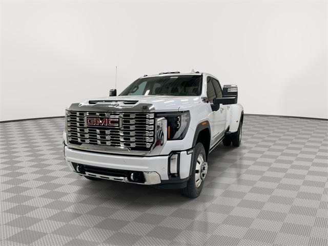 new 2026 GMC Sierra 3500 car, priced at $92,000
