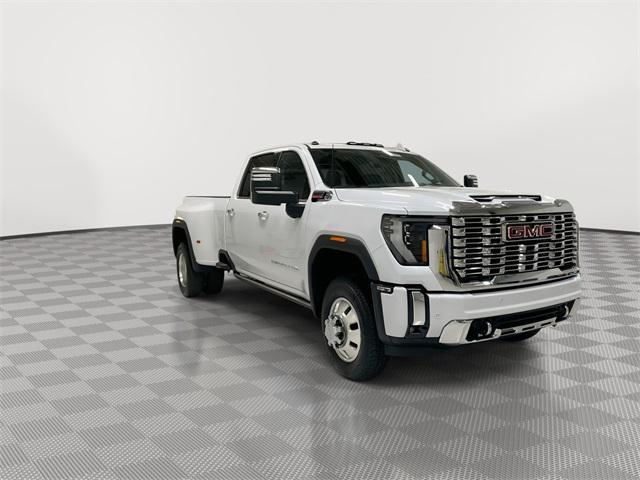 new 2026 GMC Sierra 3500 car, priced at $92,000