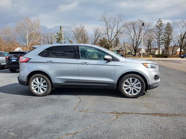 used 2024 Ford Edge car, priced at $29,990