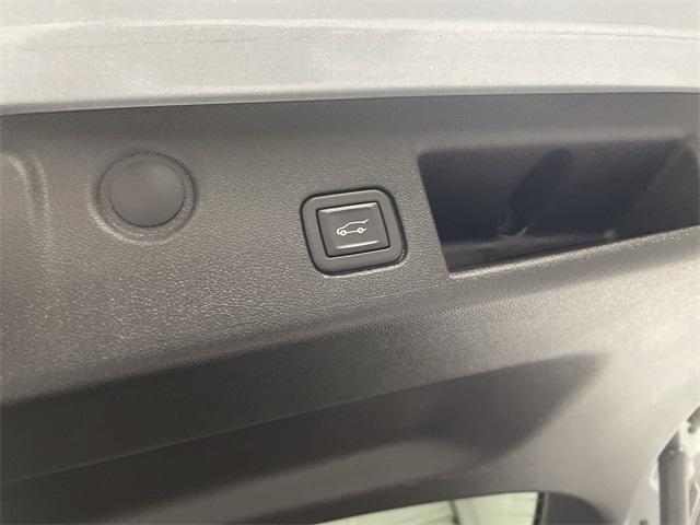 used 2024 Chevrolet Equinox car, priced at $22,897