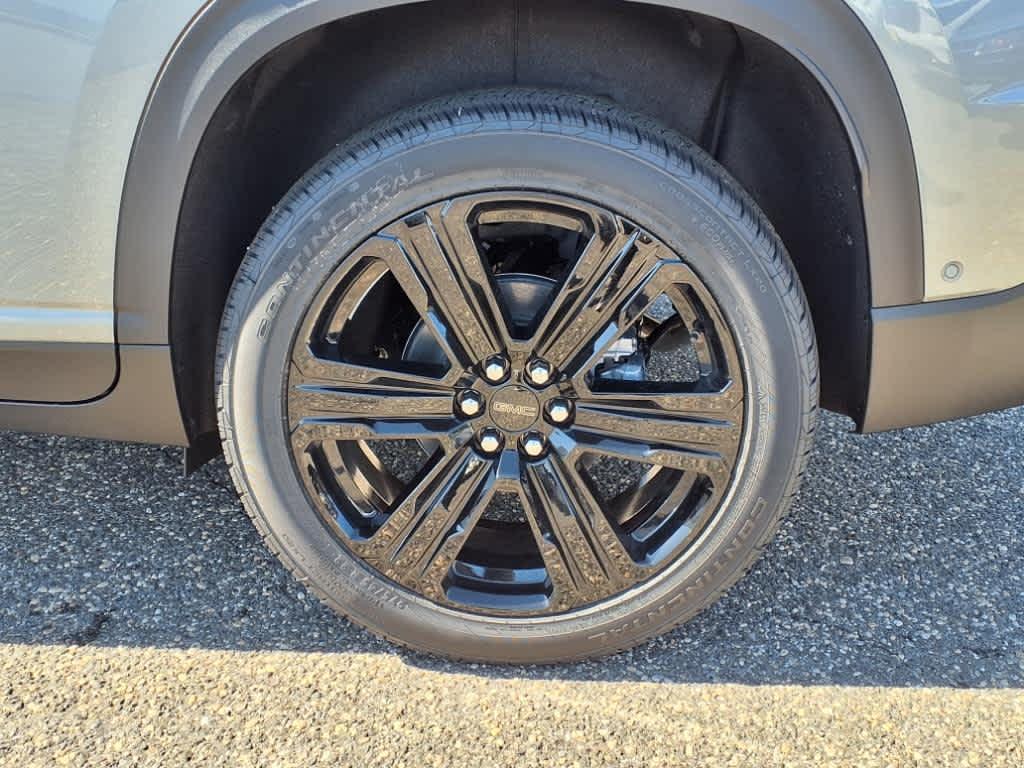 new 2025 GMC Acadia car, priced at $56,330