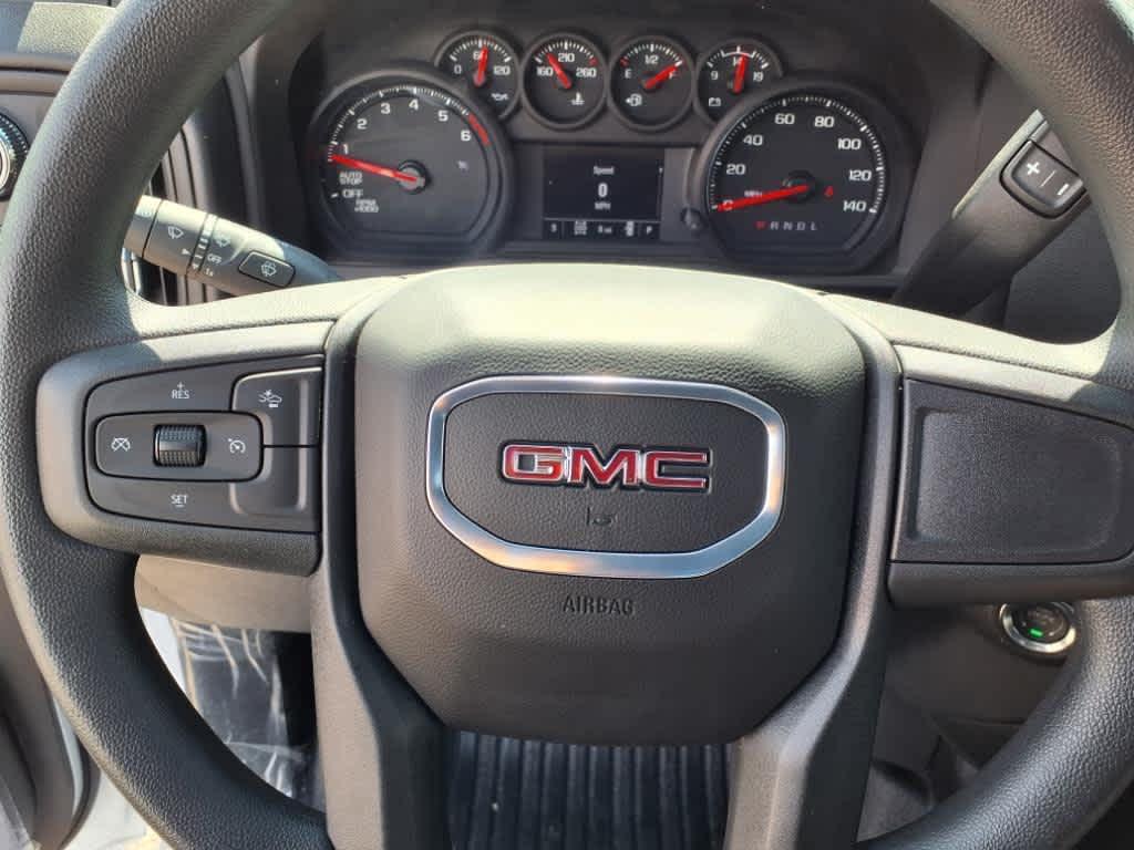 new 2025 GMC Sierra 1500 car, priced at $46,545