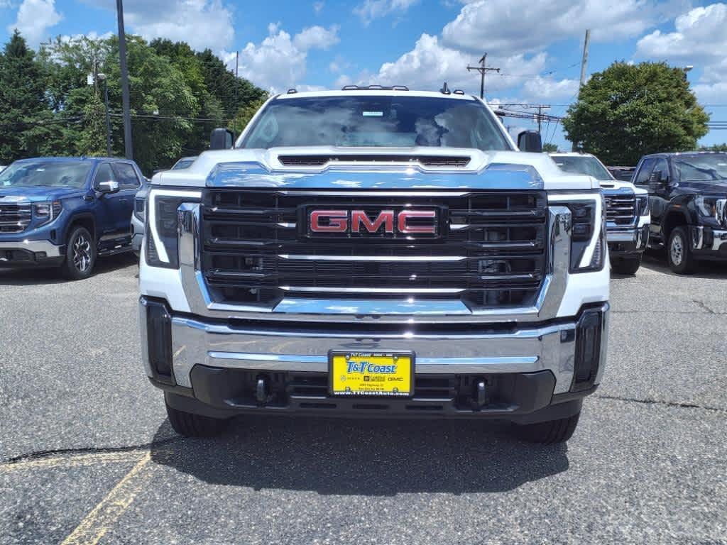 new 2024 GMC Sierra 2500 car, priced at $61,365