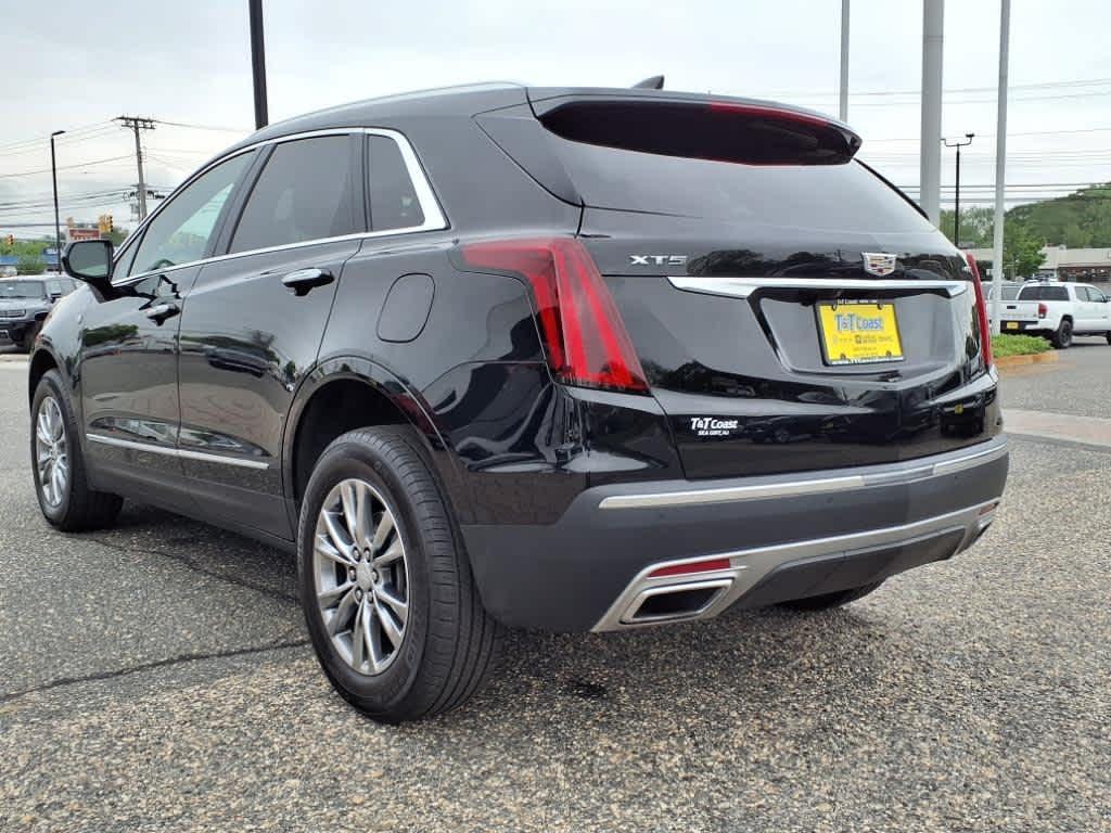 used 2022 Cadillac XT5 car, priced at $30,935
