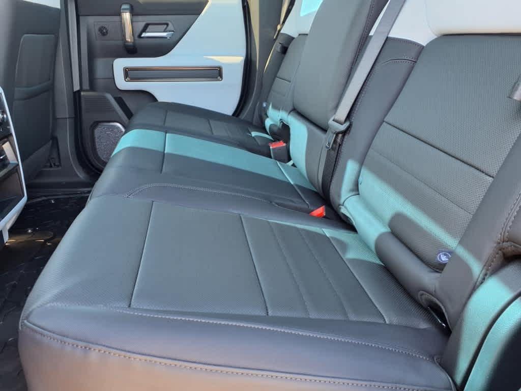 new 2025 GMC HUMMER EV Pickup car, priced at $104,630