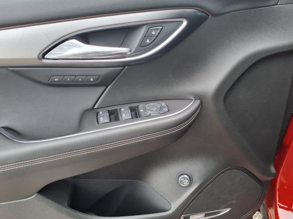 new 2025 Buick Envision car, priced at $42,735