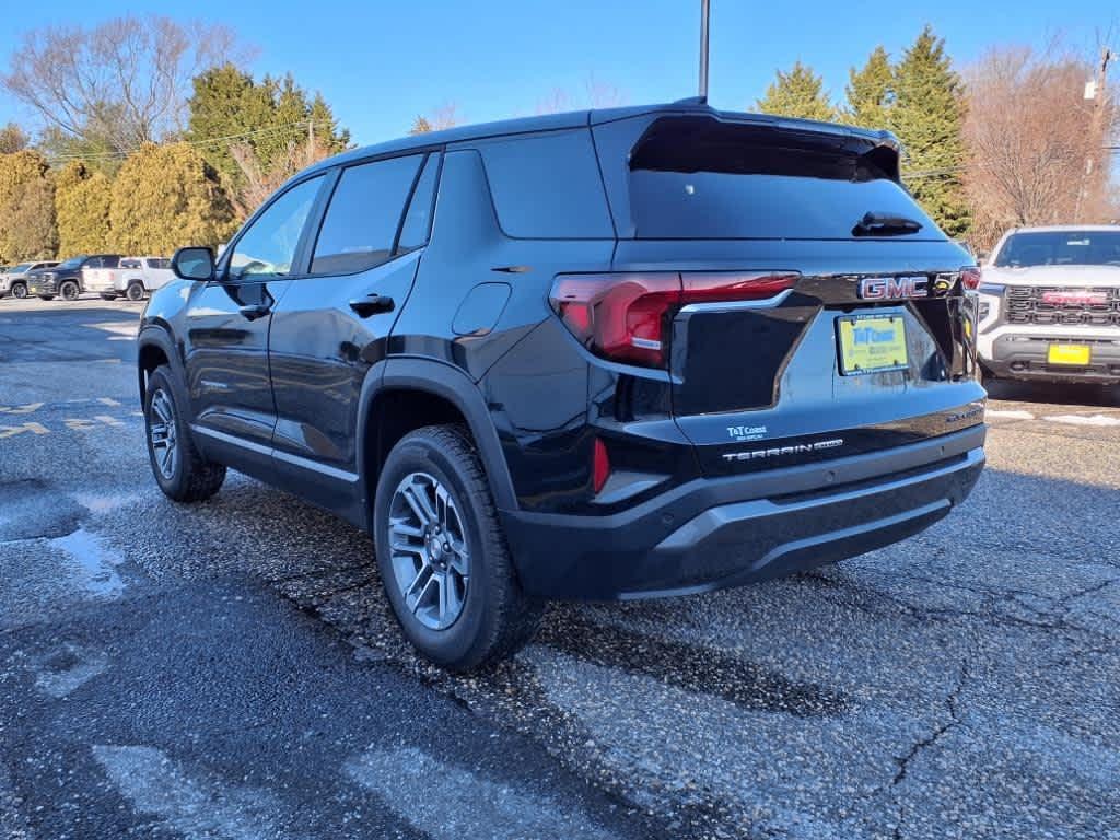 new 2025 GMC Terrain car, priced at $31,890