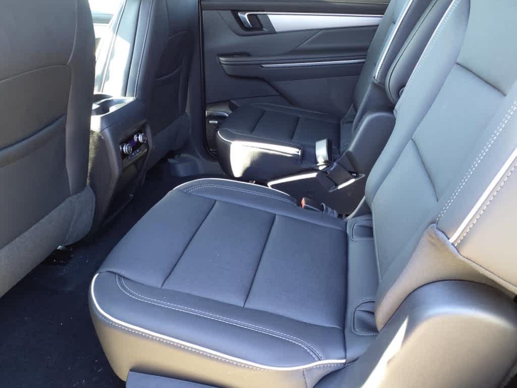 new 2025 Buick Enclave car, priced at $45,890