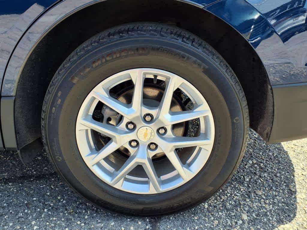 used 2022 Chevrolet Equinox car, priced at $18,935
