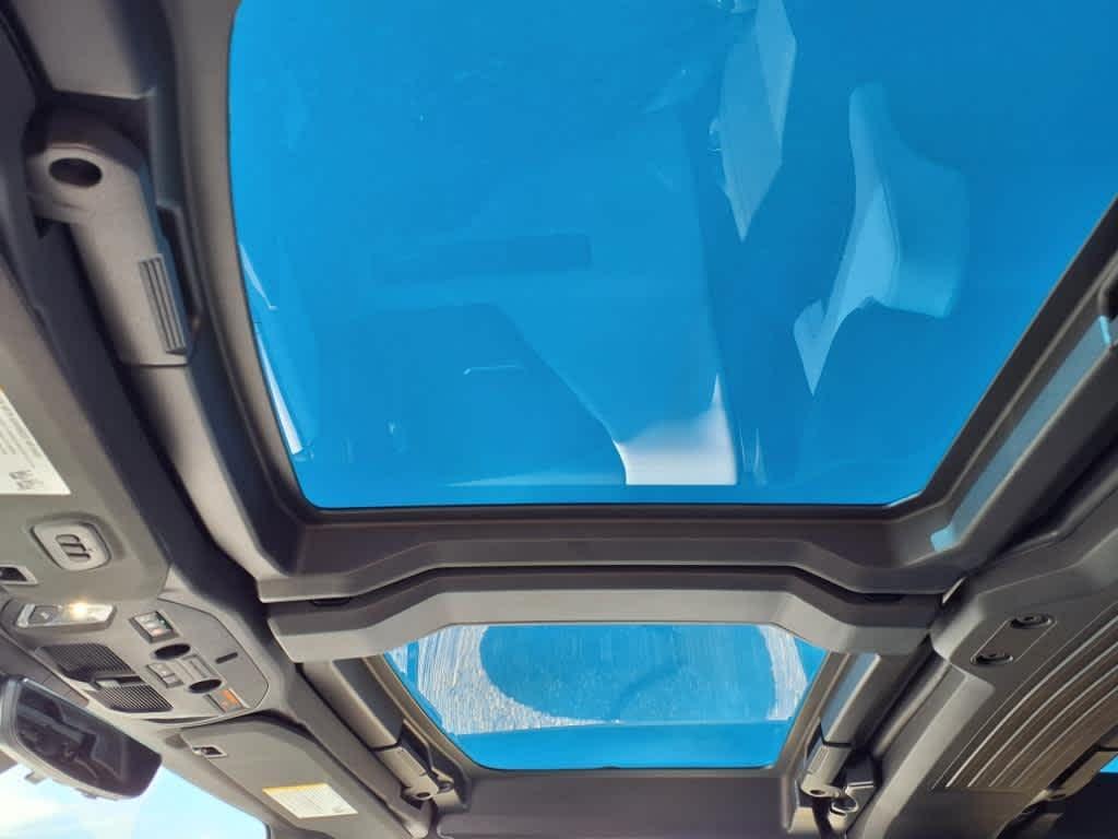 new 2025 GMC HUMMER EV Pickup car, priced at $105,050