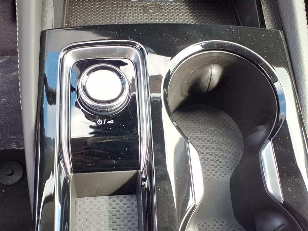 new 2025 Buick Envision car, priced at $42,735
