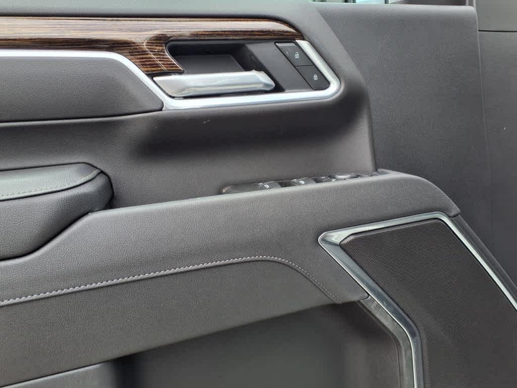 new 2025 GMC Sierra 2500 car, priced at $63,200