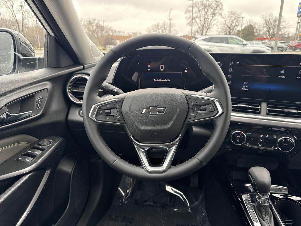 new 2025 Chevrolet Trax car, priced at $25,866
