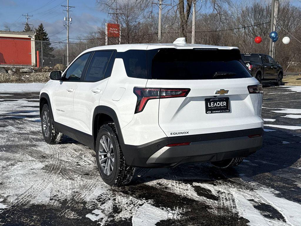 new 2025 Chevrolet Equinox car