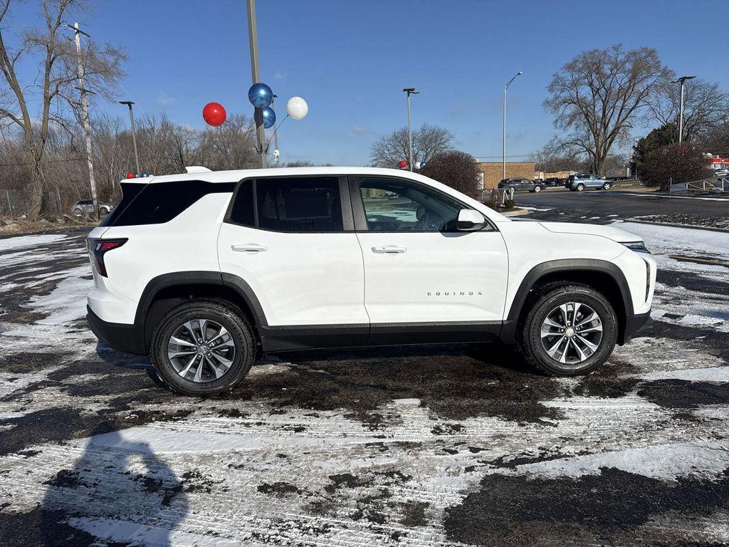 new 2025 Chevrolet Equinox car