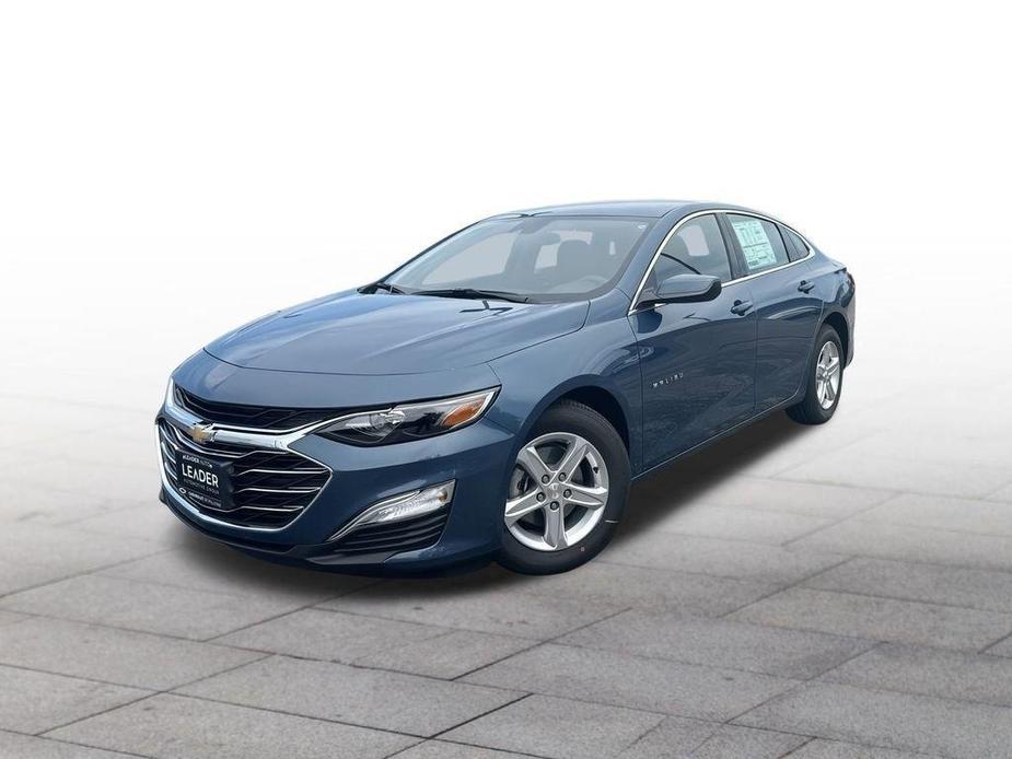 new 2025 Chevrolet Malibu car, priced at $24,635