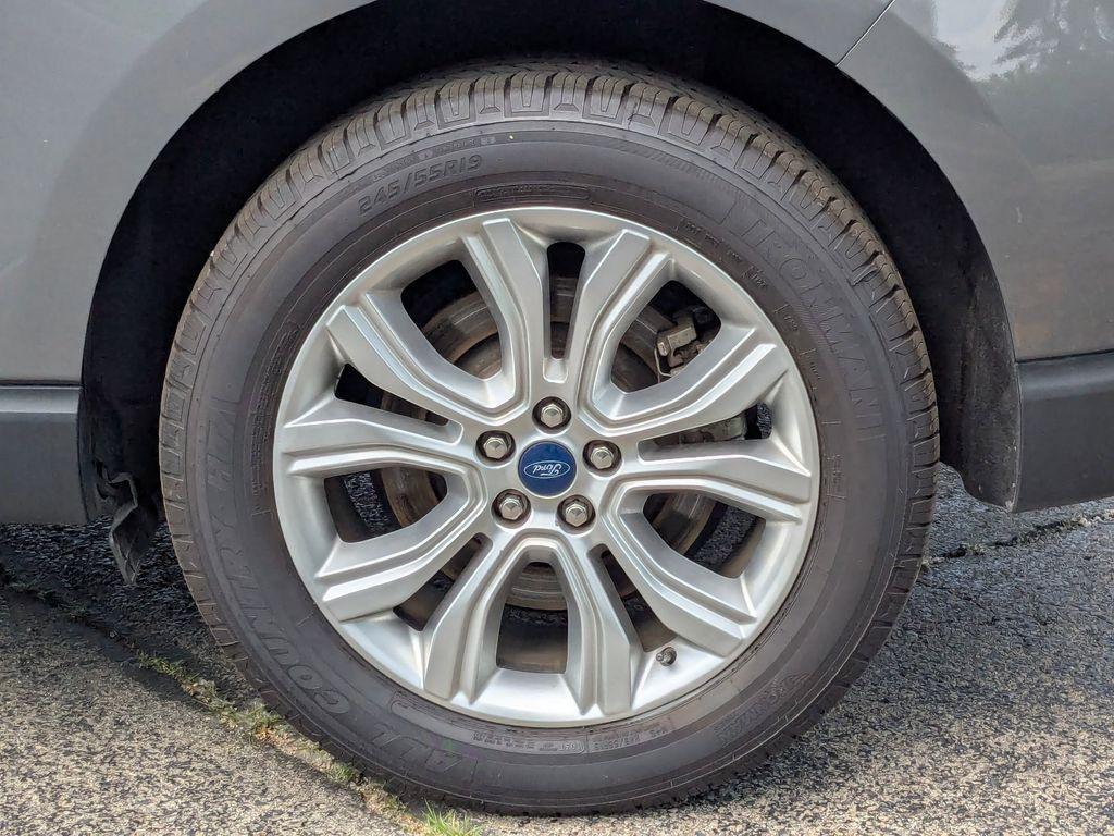 used 2022 Ford Edge car, priced at $20,262